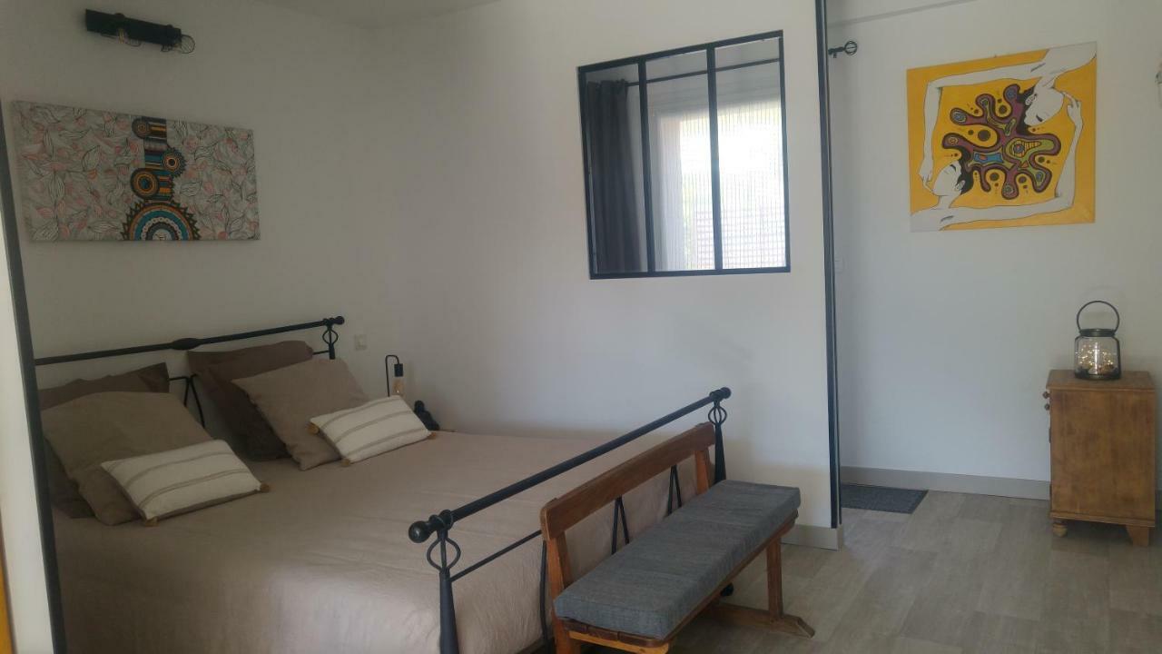 Gite Lapaz/Jacuzzi Prive/Piscine Draguignan Kültér fotó