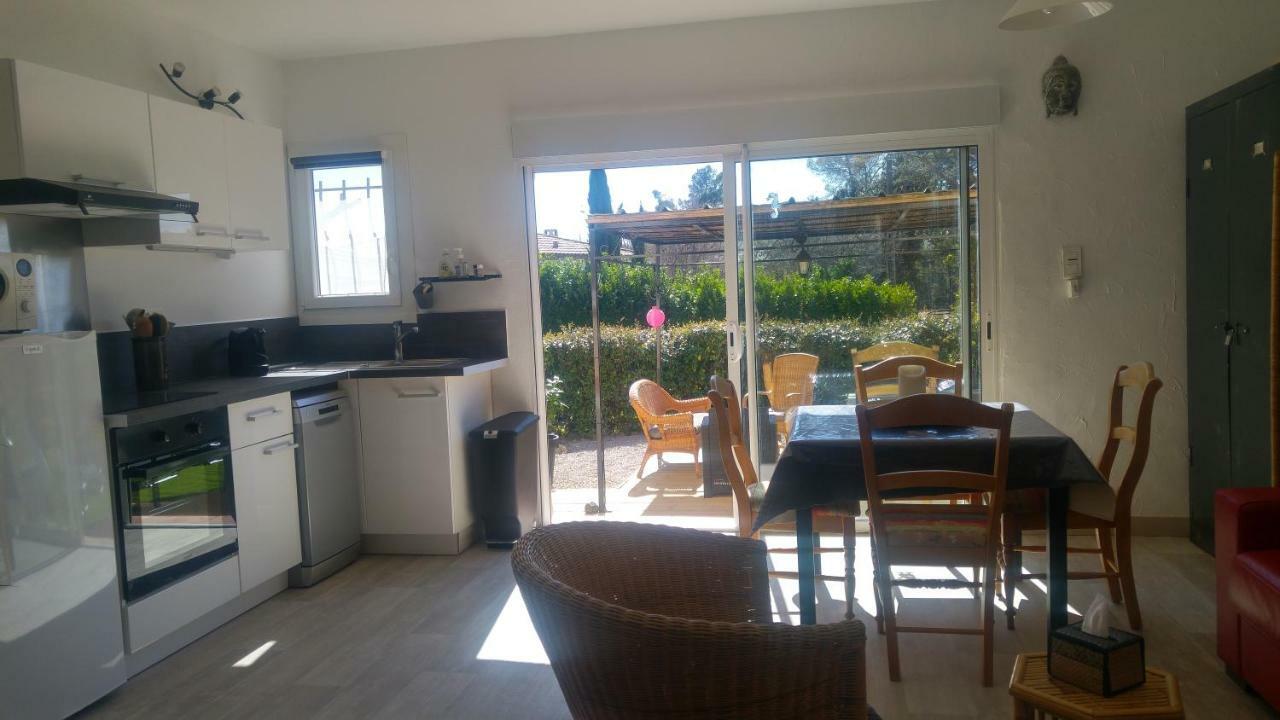 Gite Lapaz/Jacuzzi Prive/Piscine Draguignan Kültér fotó