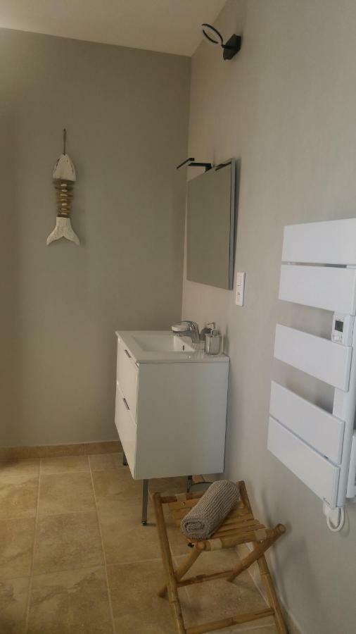 Gite Lapaz/Jacuzzi Prive/Piscine Draguignan Kültér fotó
