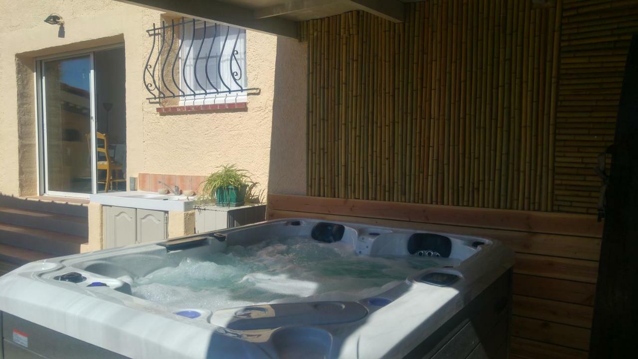 Gite Lapaz/Jacuzzi Prive/Piscine Draguignan Kültér fotó